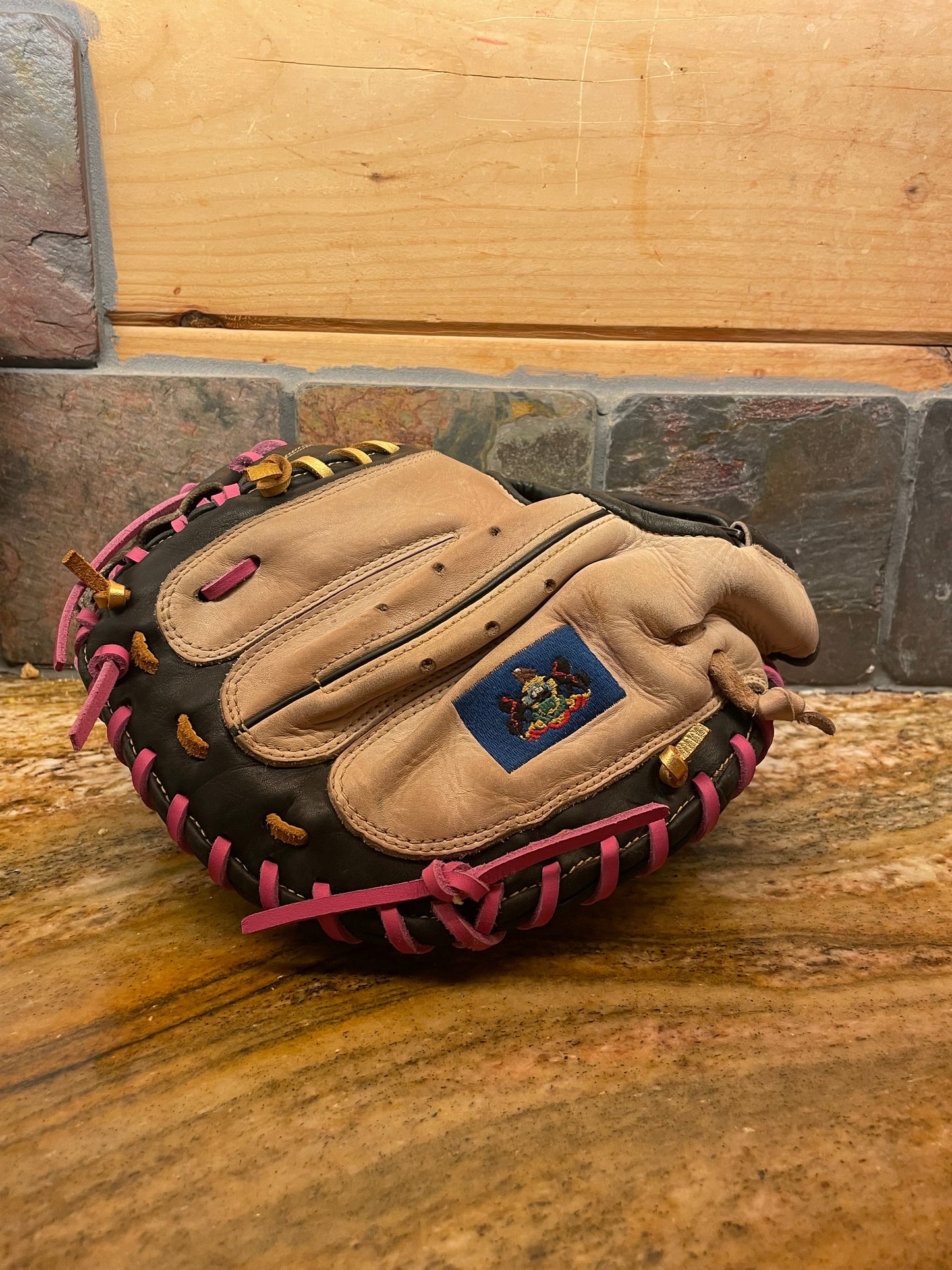 Full Baseball Glove Relace and Cleaning (Catchers and 1st Base)